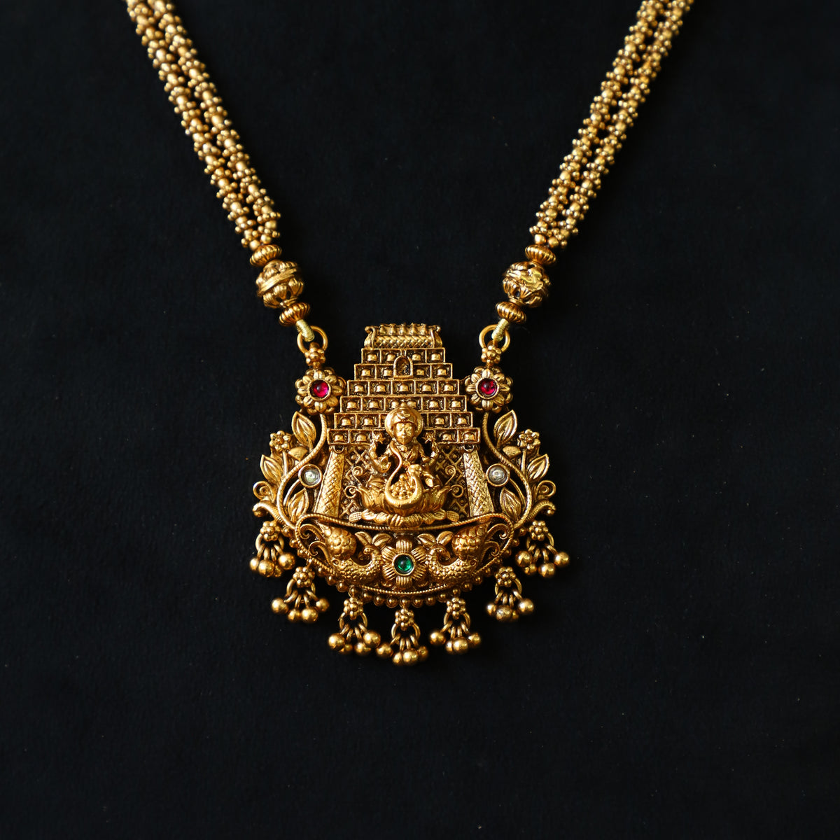 LAKSHMI NECKPIECE