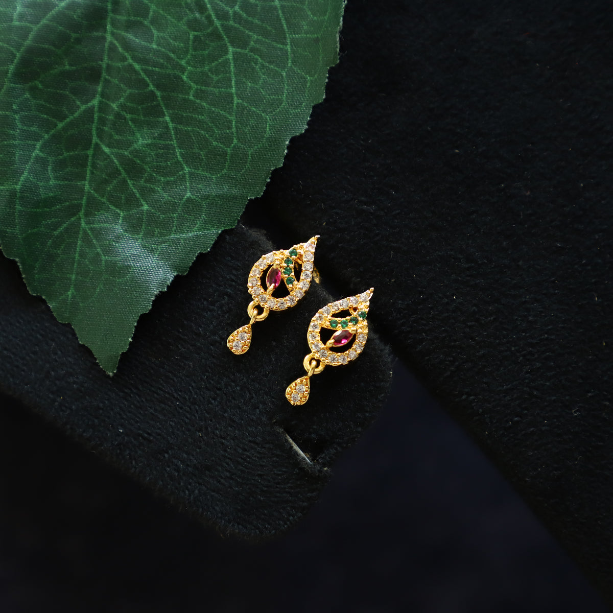 SARAN EARRING