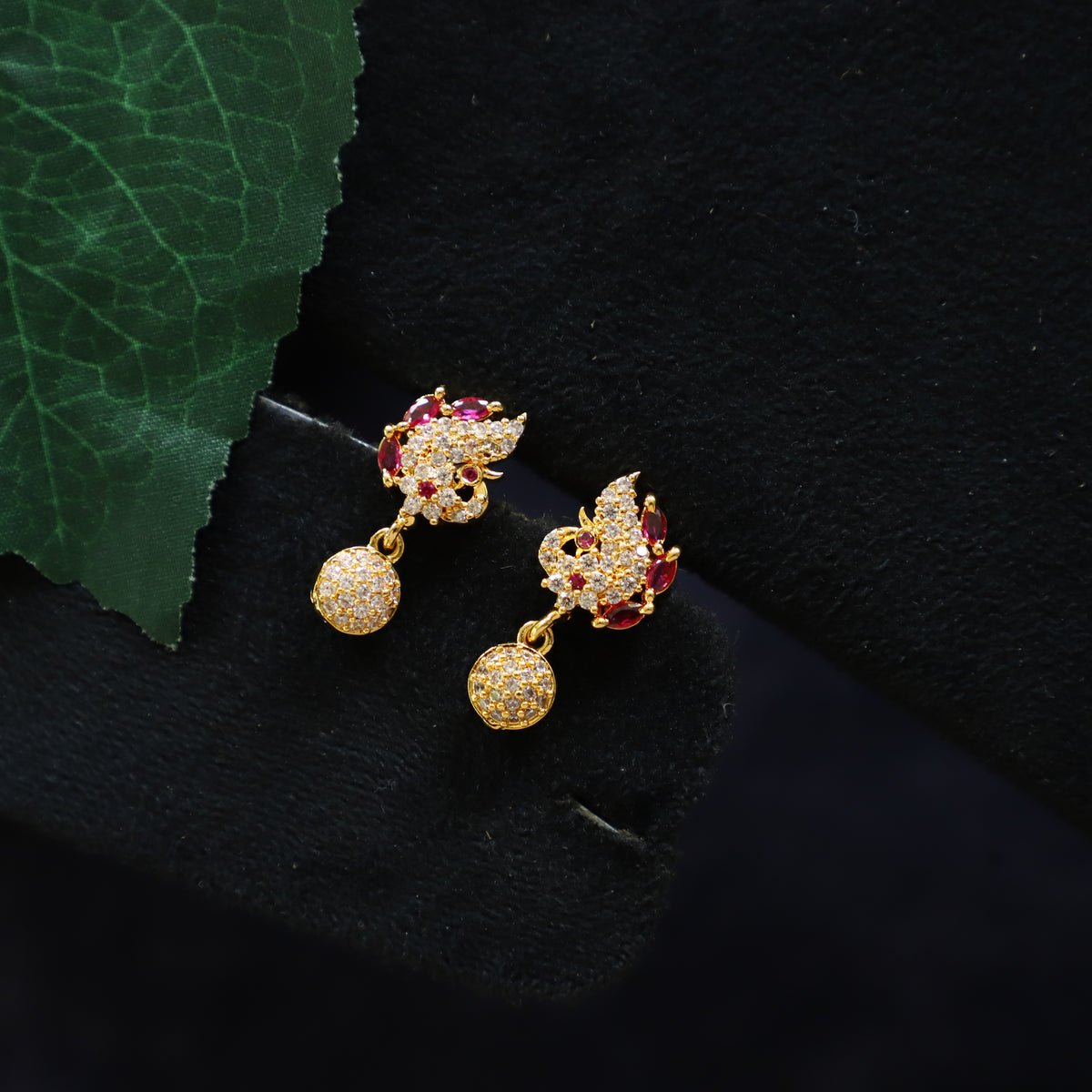 AMMU EARRING