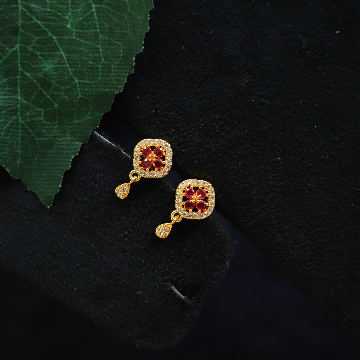 BOOST EARRING