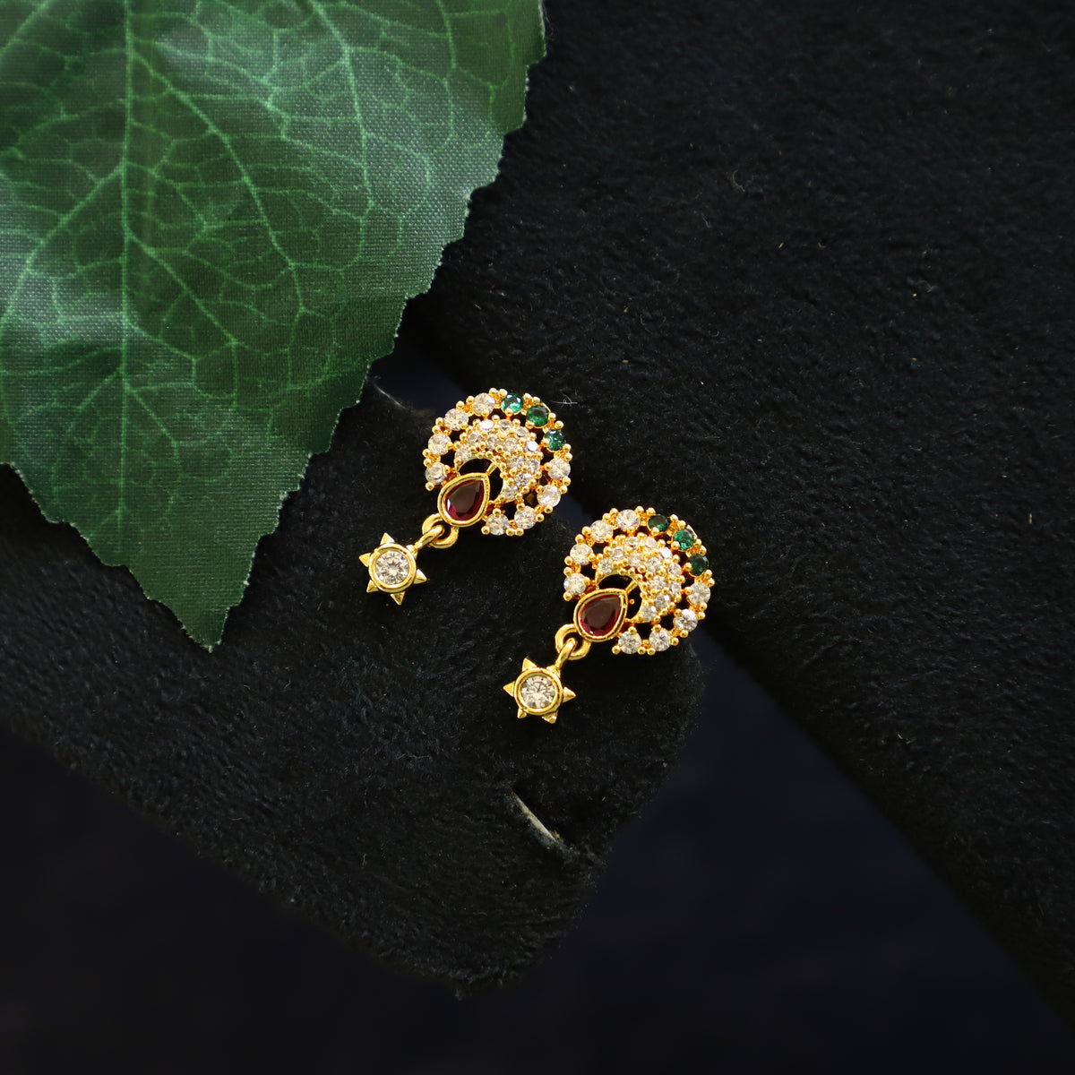 BOB EARRING