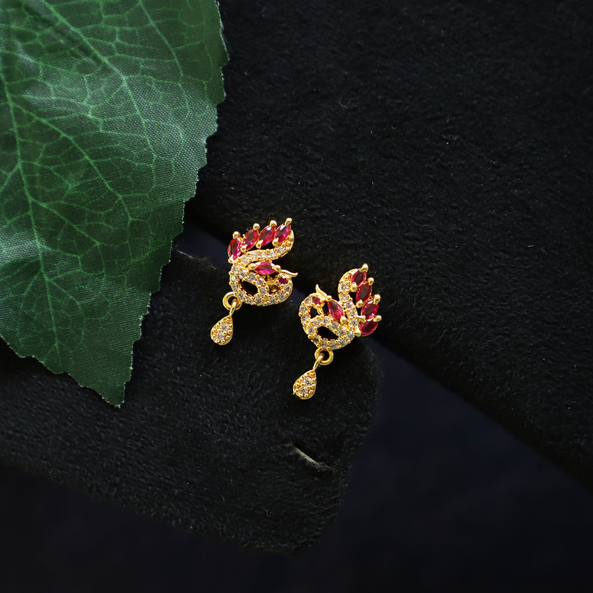 SARVO EARRING
