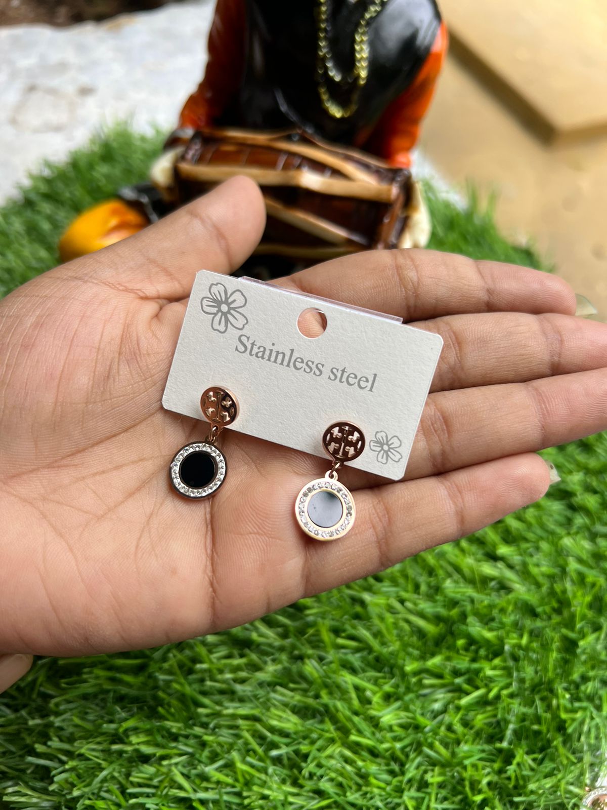 ROSE GOLD STUD