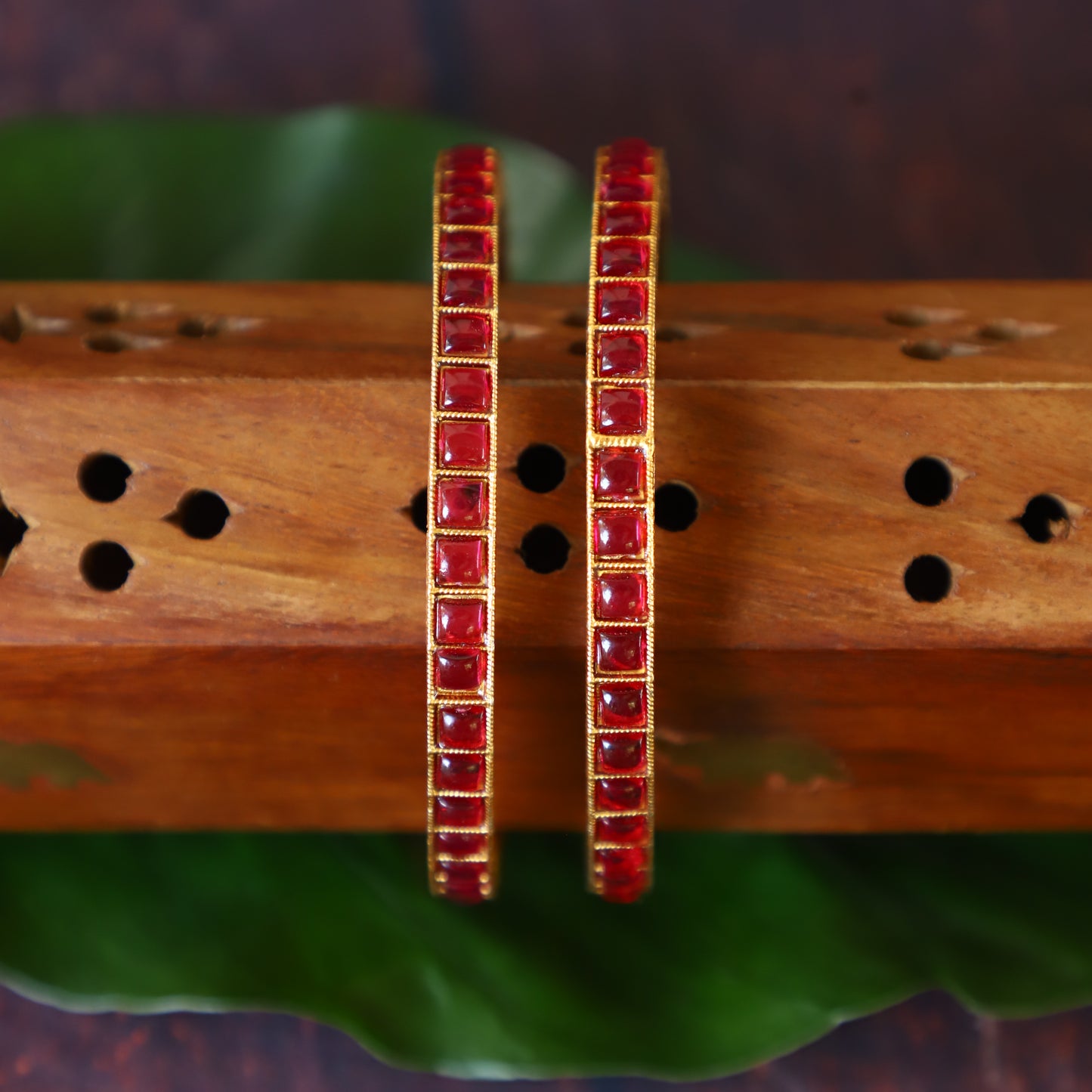 RUBISTIC BANGLE
