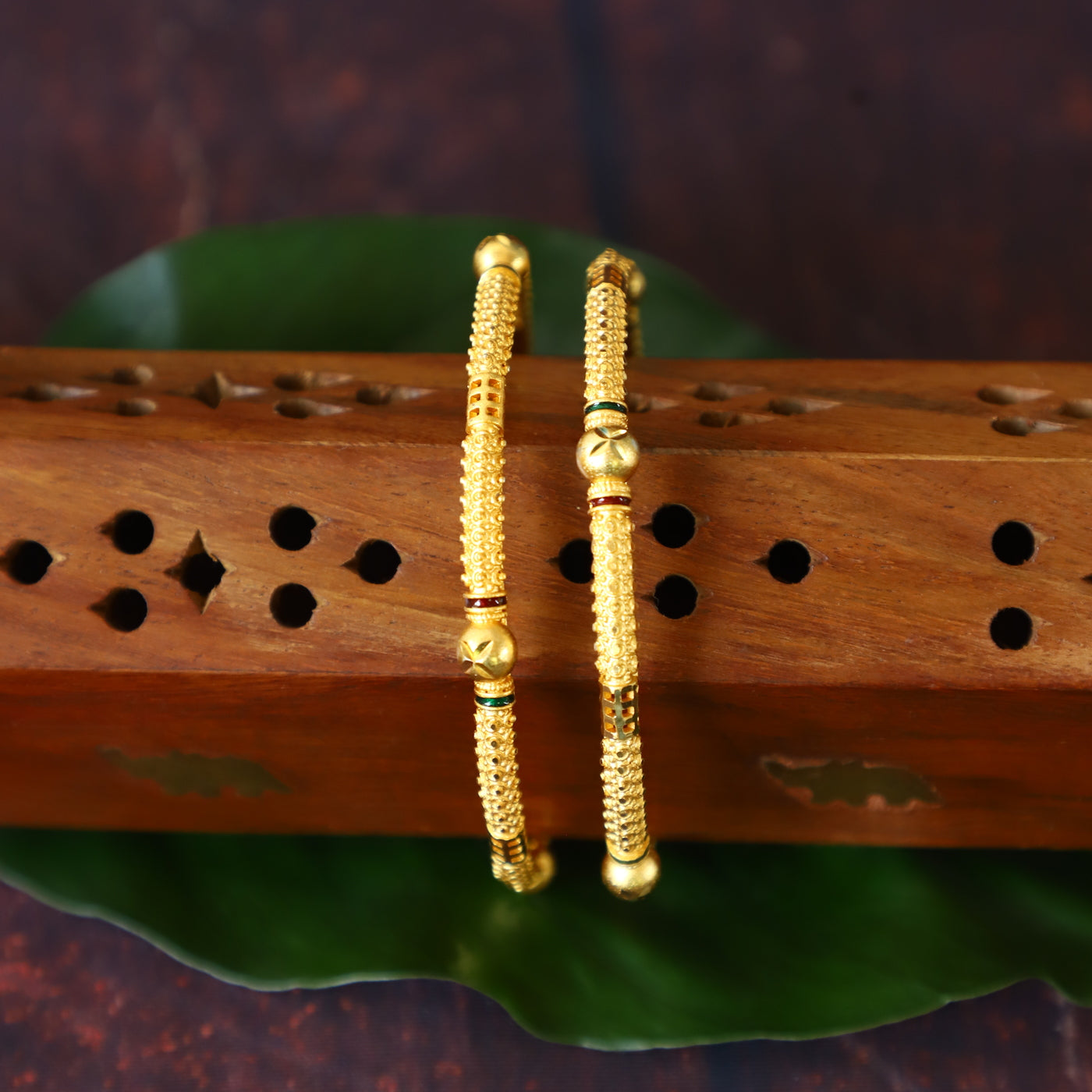 'BALL' BANGLE