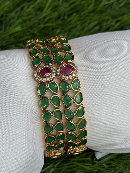 RUBI STONE BANGLES