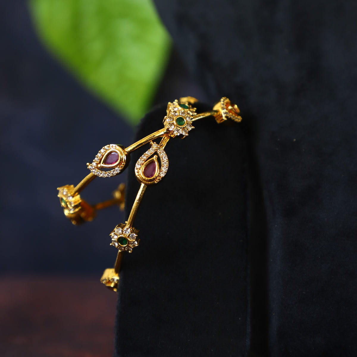 SIRIUS BANGLE