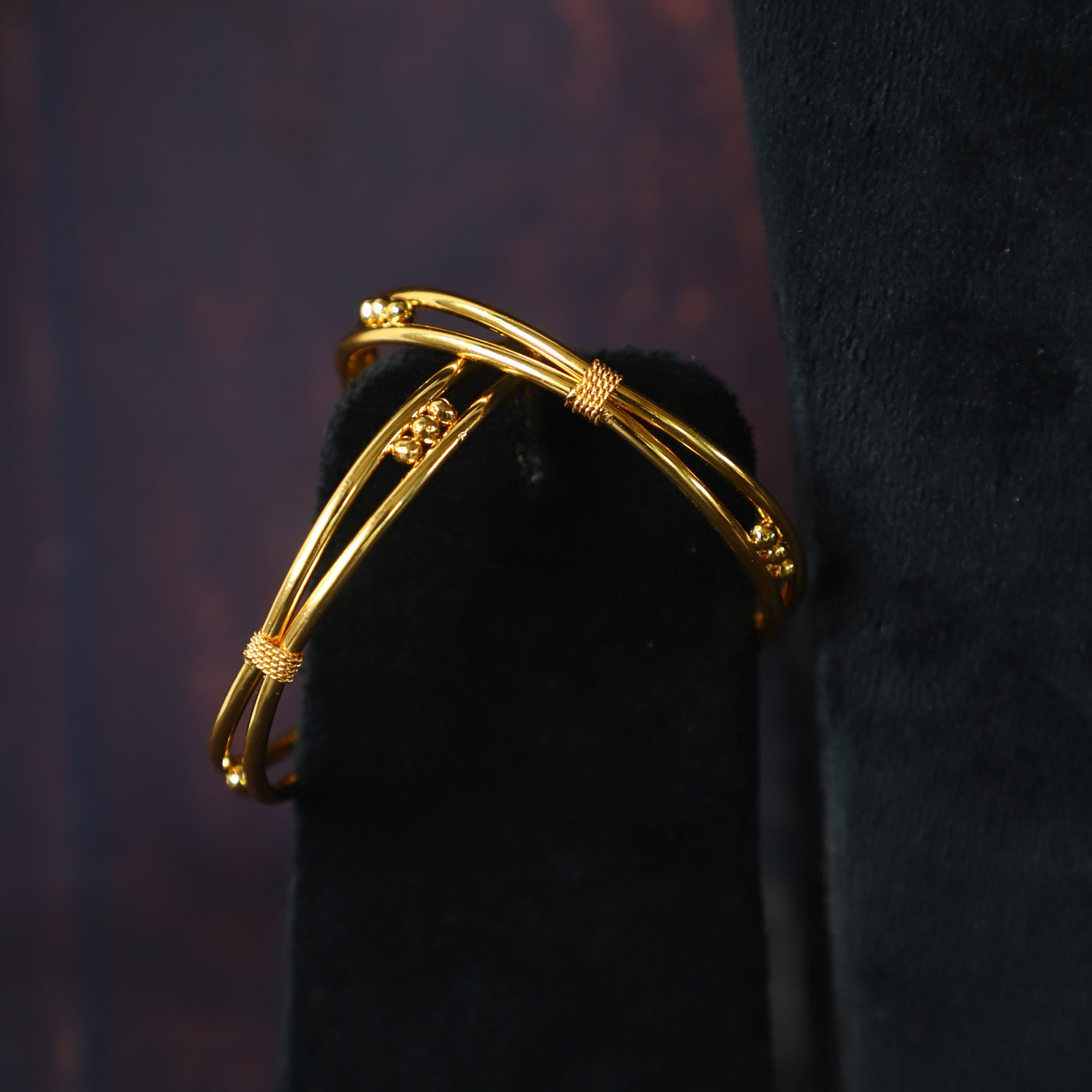 ANIK BANGLE