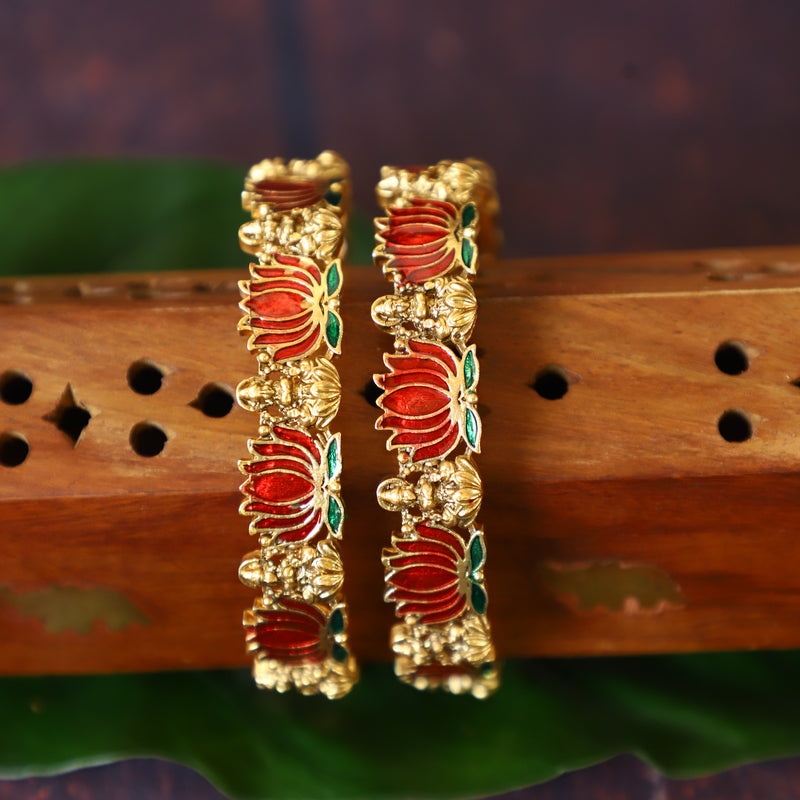 CUTE LOTUS BANGLE