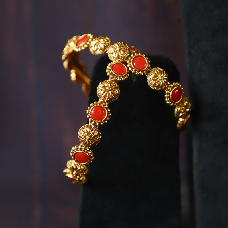 RUBISTIC BANGLES