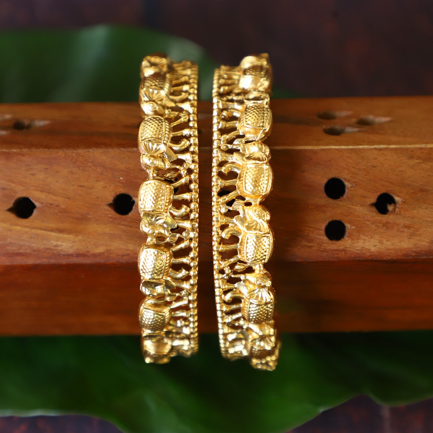 LUNA BANGLE