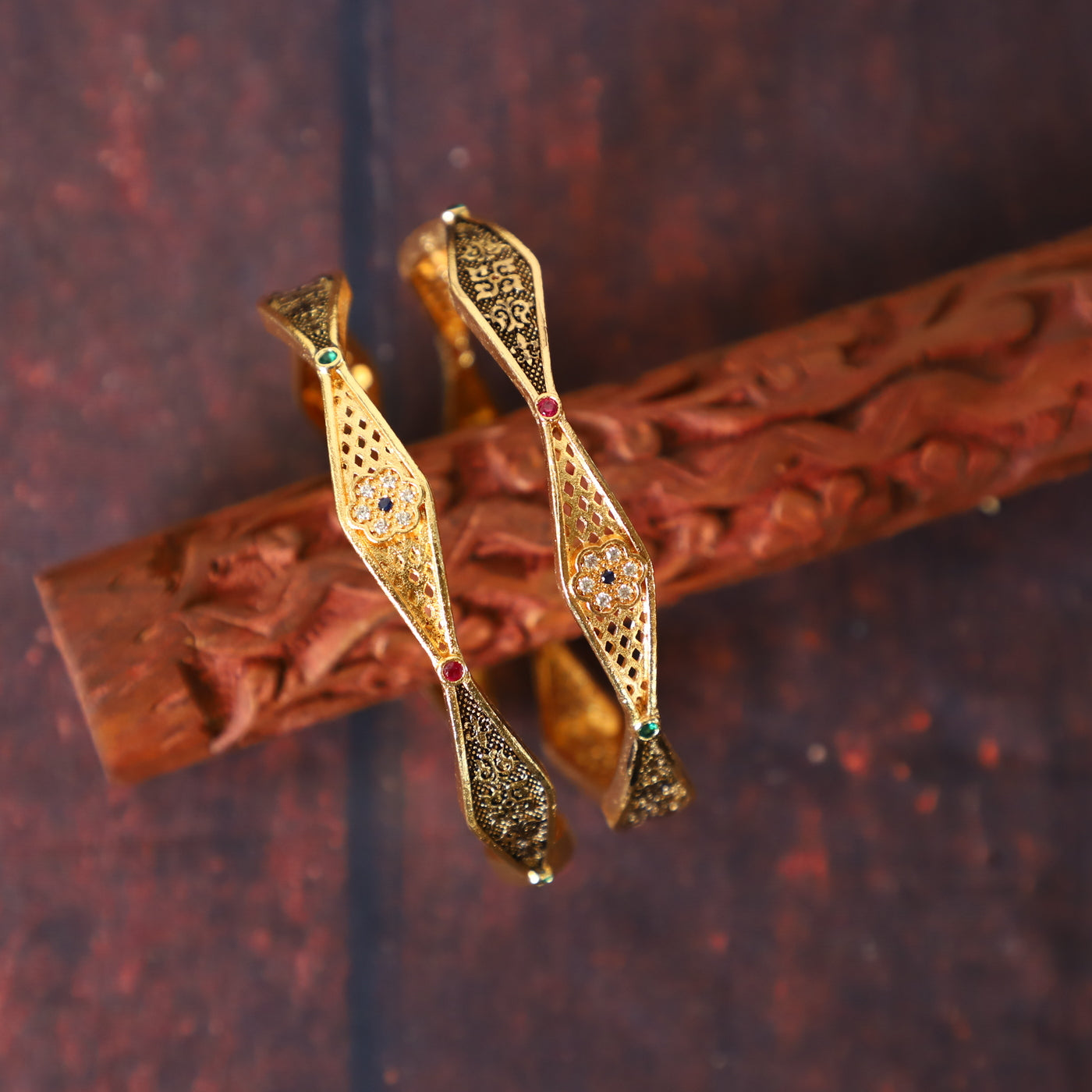FLOWER BANGLES