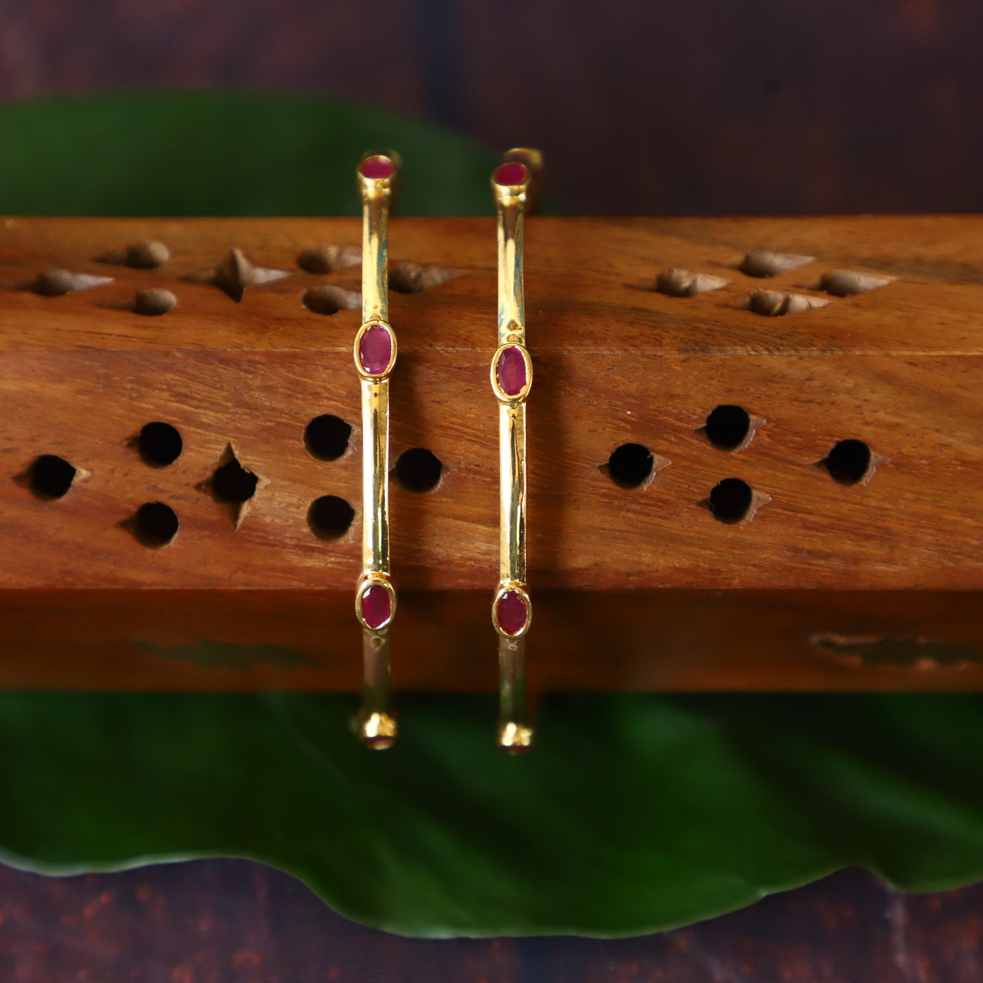 "ELAGANT" BANGLES