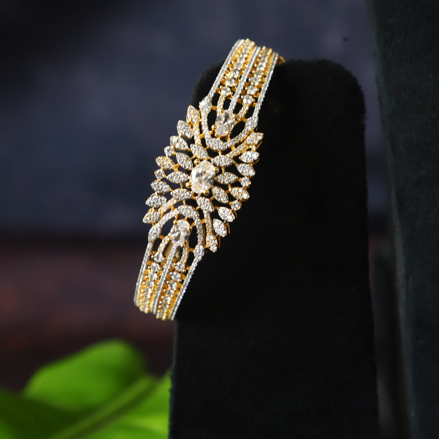 ZIGZAG BRACELET