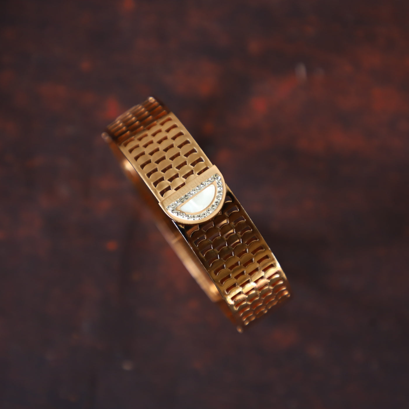 ANIKA BRACELET