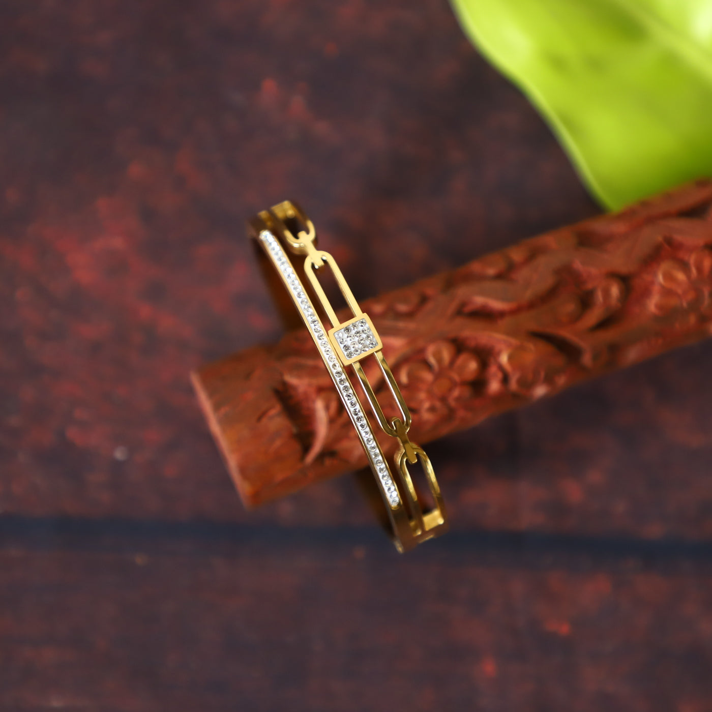 DIAMOND BRACELET