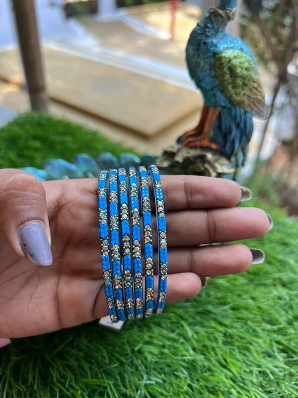 glass bangle leaf desighn light blue