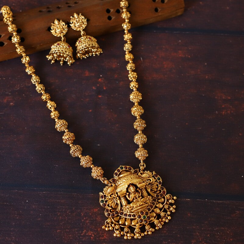 PADMA NALLIKA CHAIN
