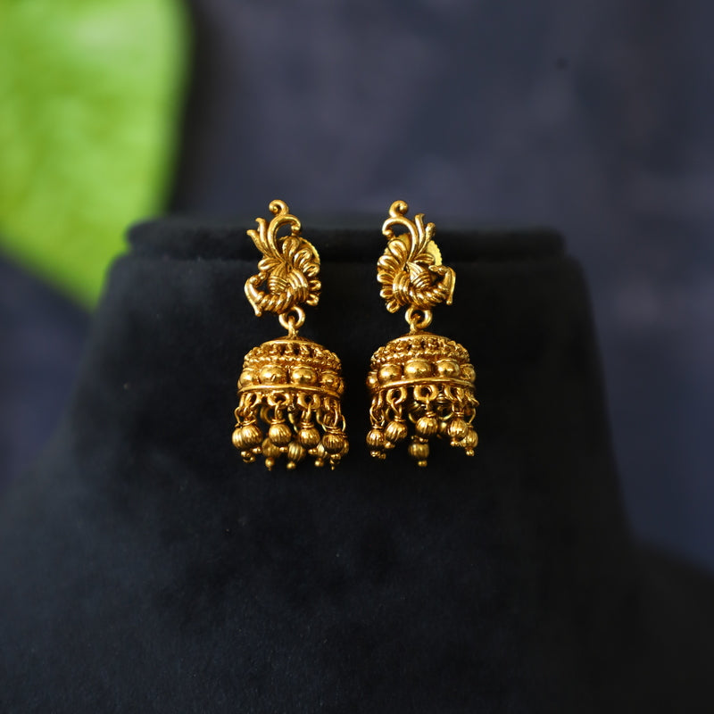 SMALL JHUMAKA