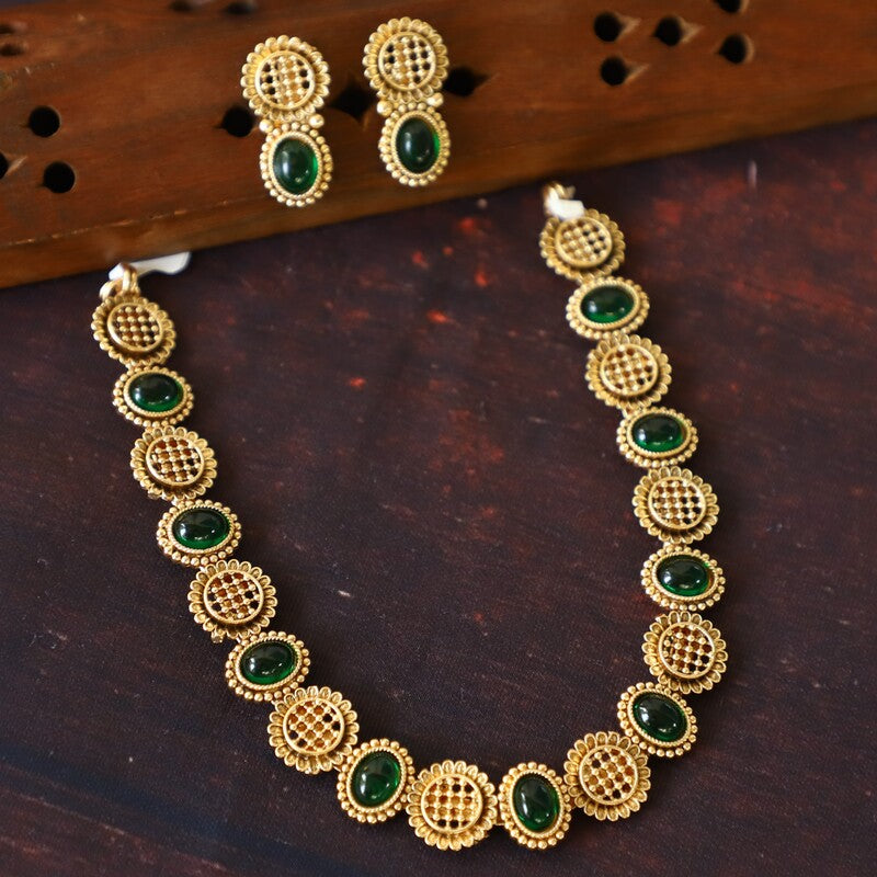 SUNFLOWER NECKPIECE