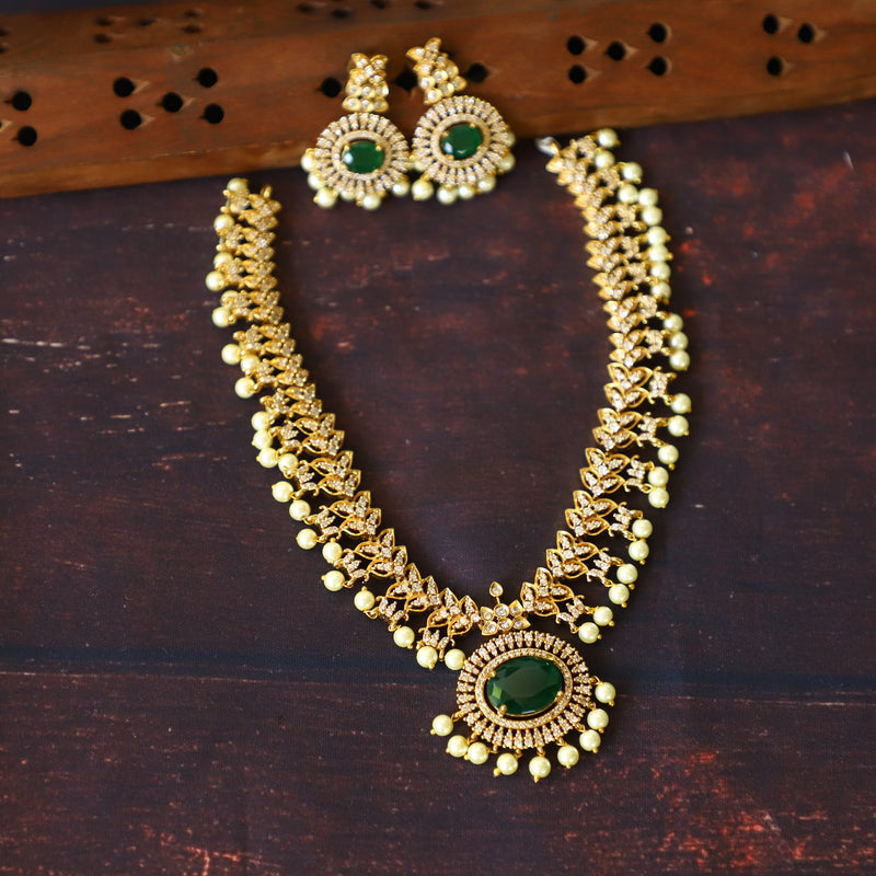 'AD' NECKPIECE