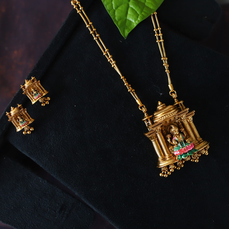 POLLY NECKPIECE
