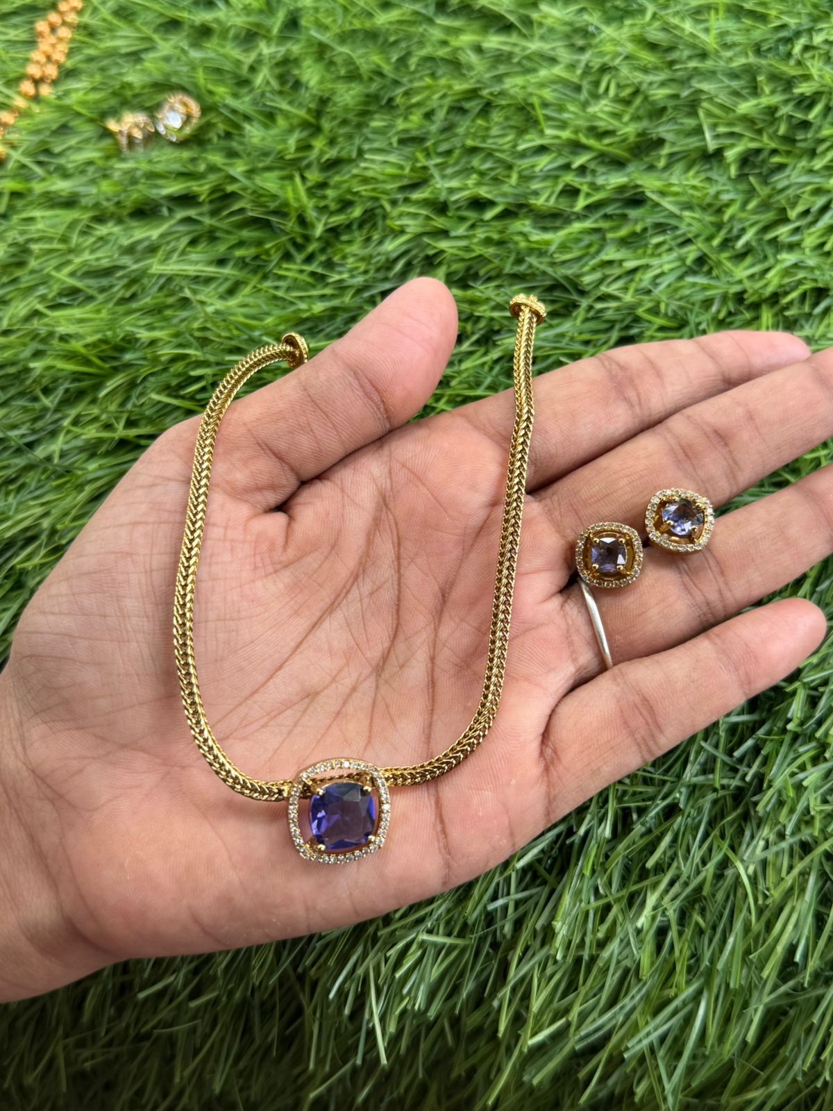 Elegant Mint Stone Pendant Necklace & Earring Set