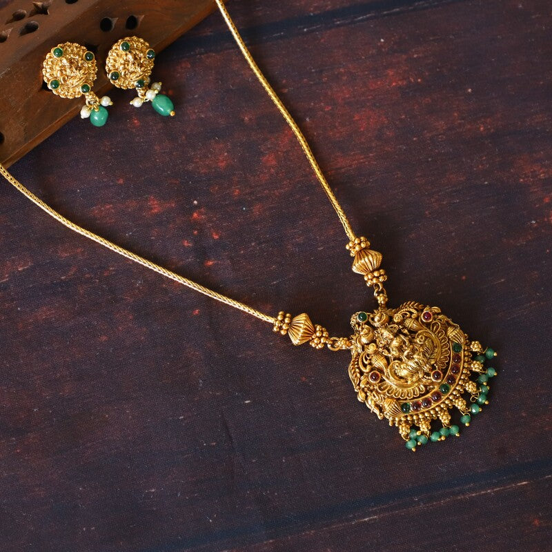 "BHARKAVI" NECKPIECE