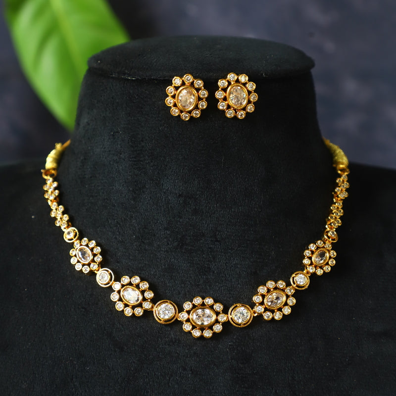 ''AUSTRI'' NECKPIECE