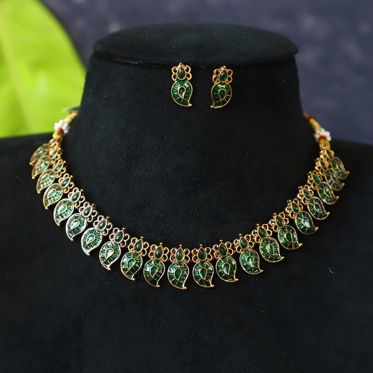 MANGO NECKPIECE