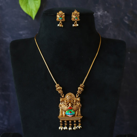 "BLOOM" NECKPIECE