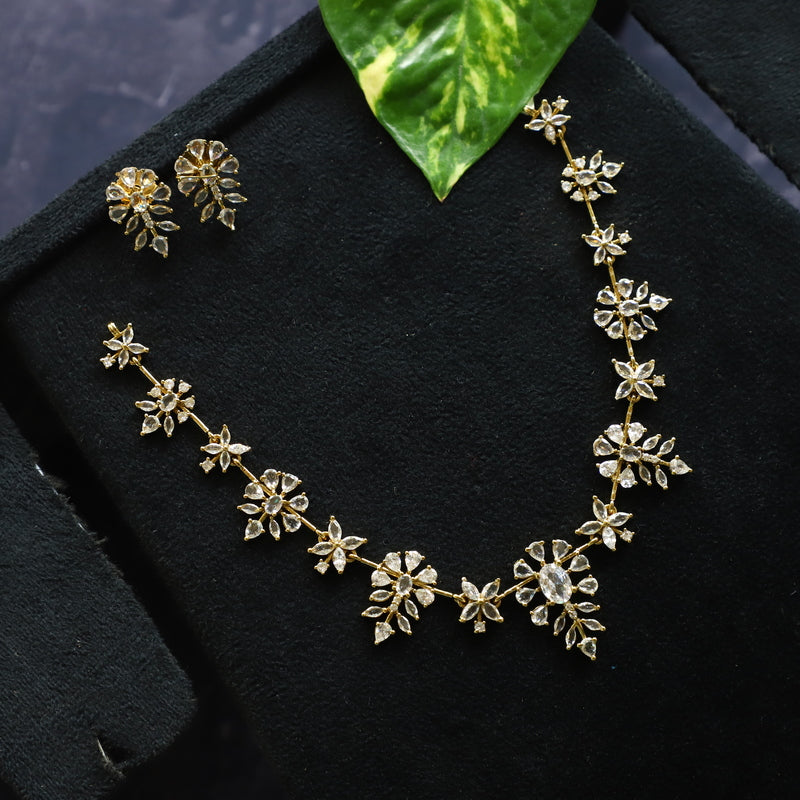 SHEEP NECKPIECE