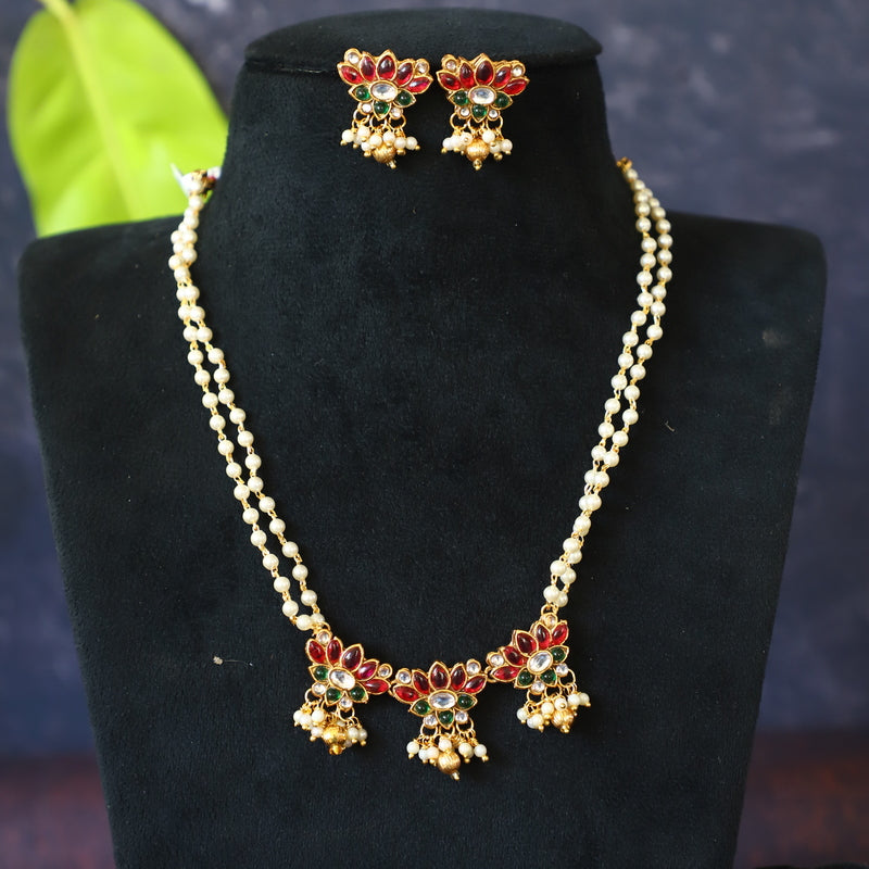 LOTUSS NECKPIECE