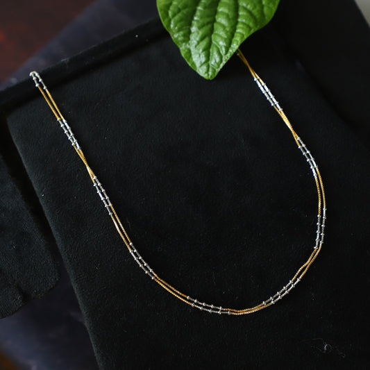POPPY CHAIN