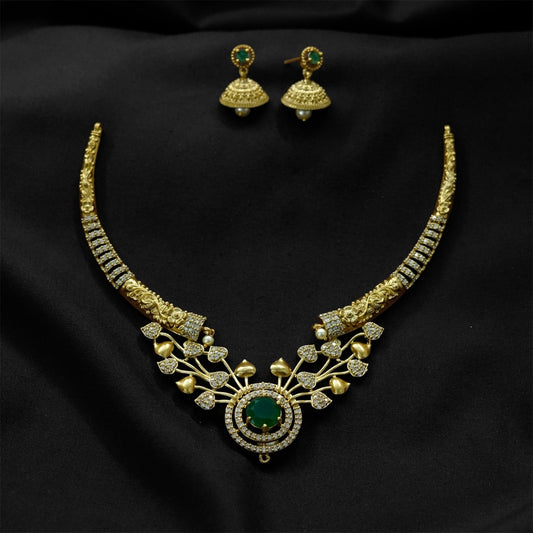 FLORAL  NECKPIECE