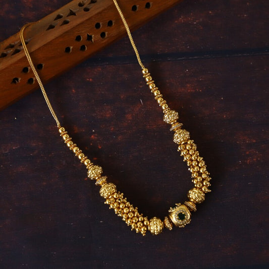 STUNNING NALLIKA MALA