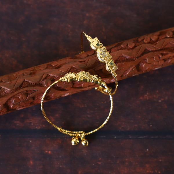 STAR BANGLE