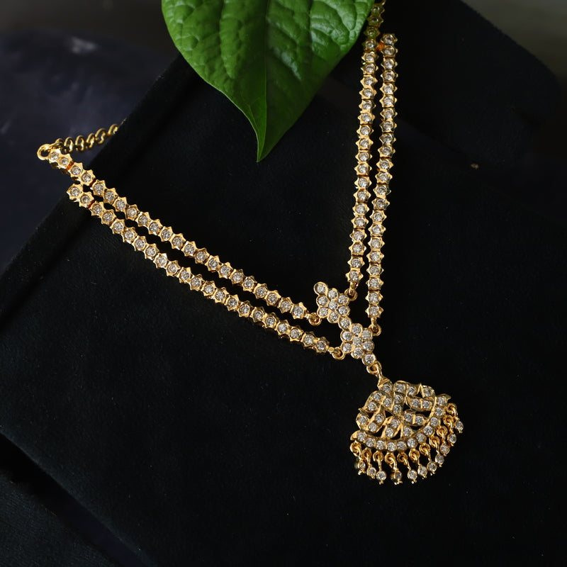 DOVIE NECKPIECE