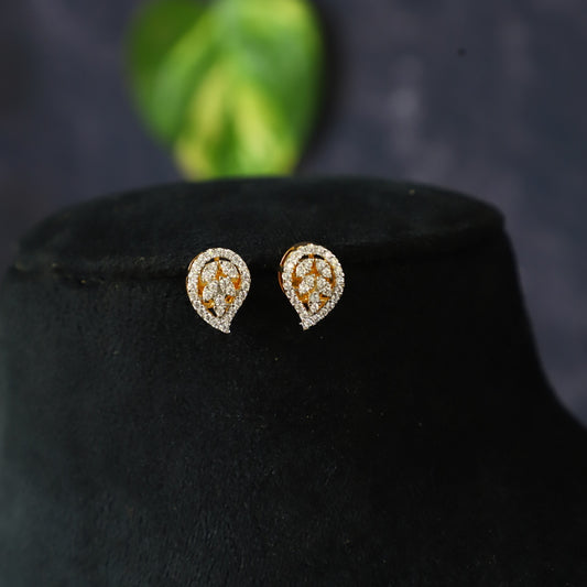 FALCON EARRING
