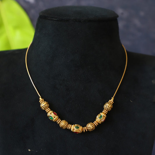 ZEUS NECKPIECE