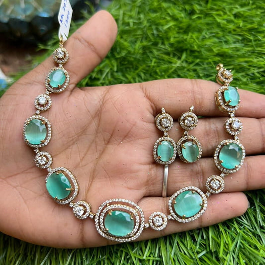 Stone Neckpiece Double Round Design