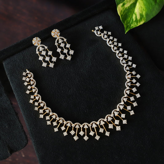 CARDINAL NECKPIECE
