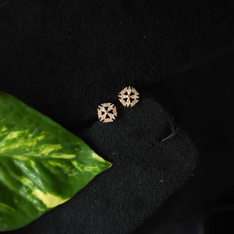ROOTER EARRING