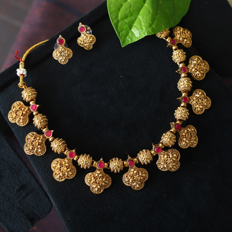 CLOUD NECKPIECE