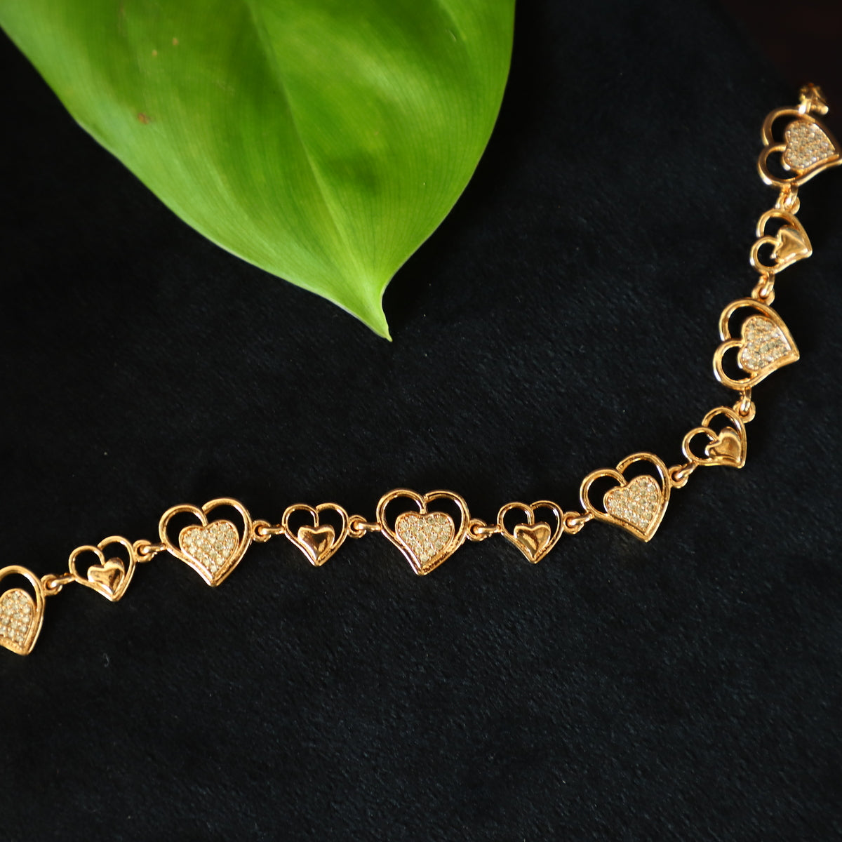 HEART: BRACELET