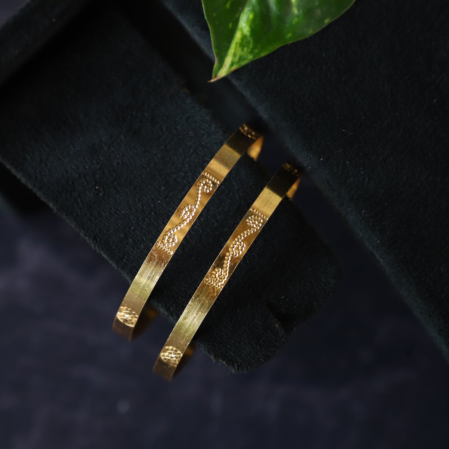 PILINUT BANGLE