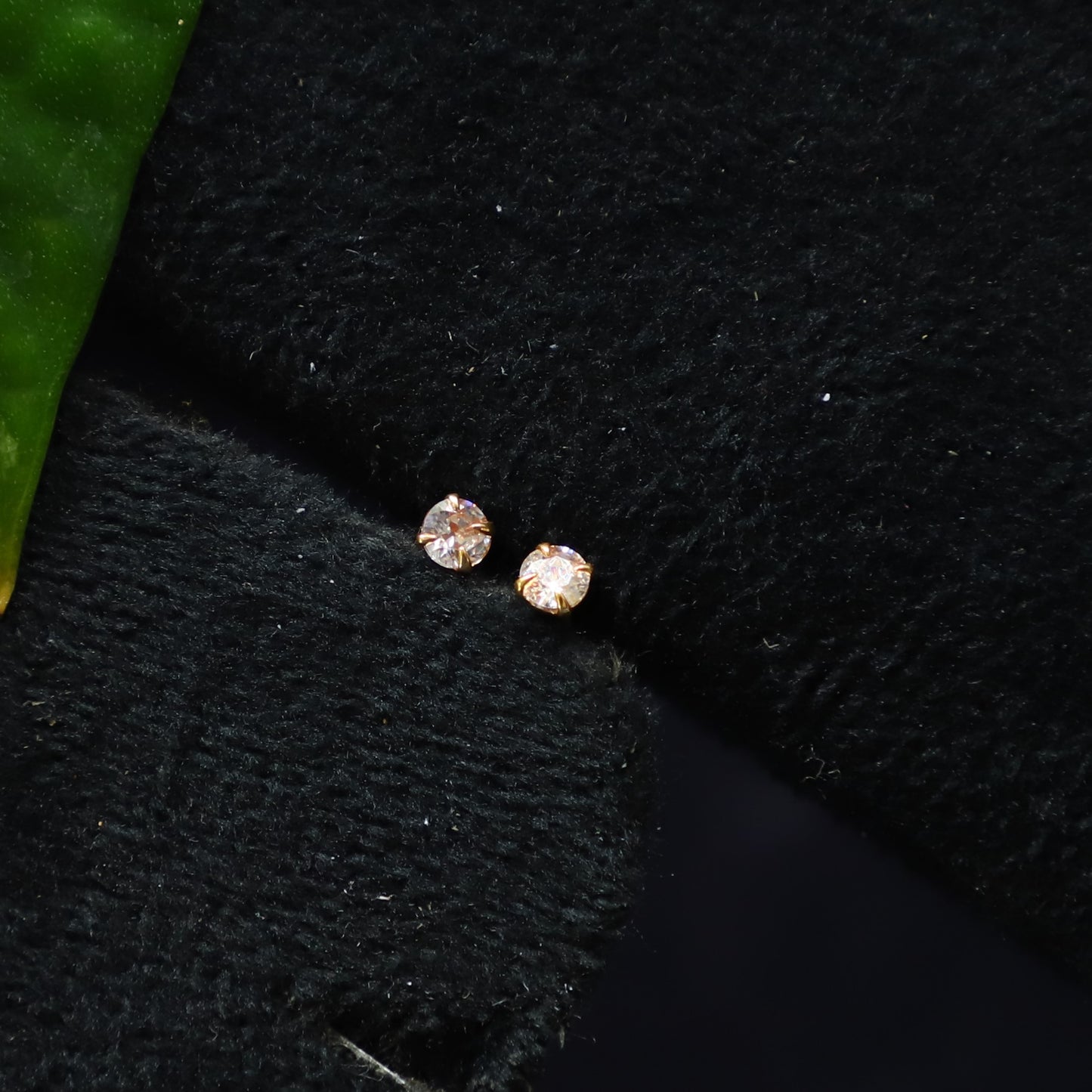 TILAPIA EARRING