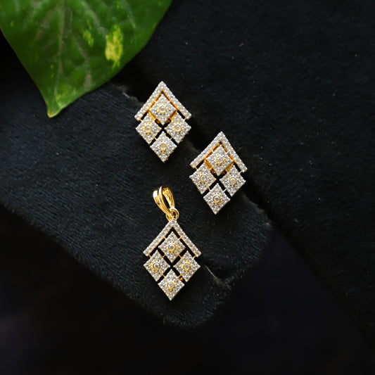 PINENUT PENDANT SET