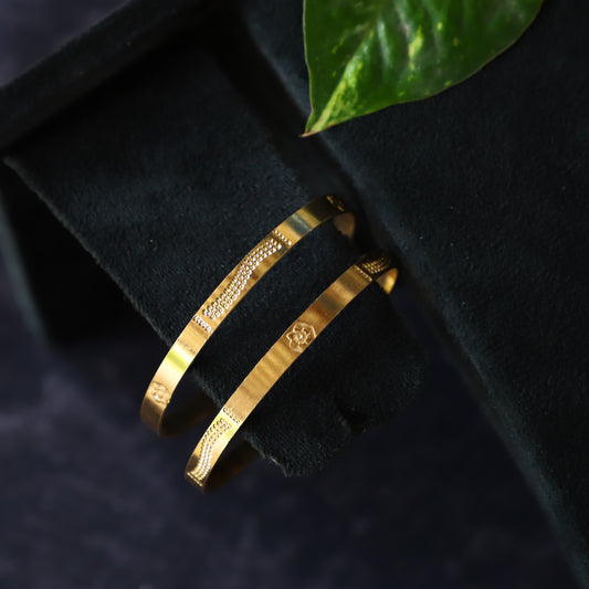CHAROLI BANGLE