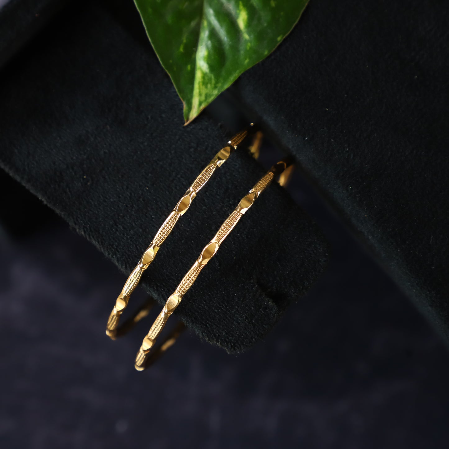 BETELNUT BANGLE